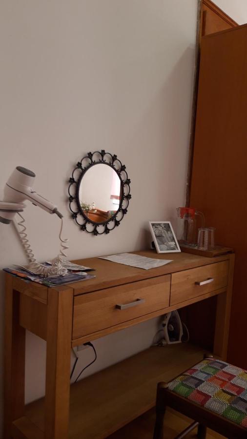 Apartment And Rooms"Tabasnice"Tuzla Centar Экстерьер фото